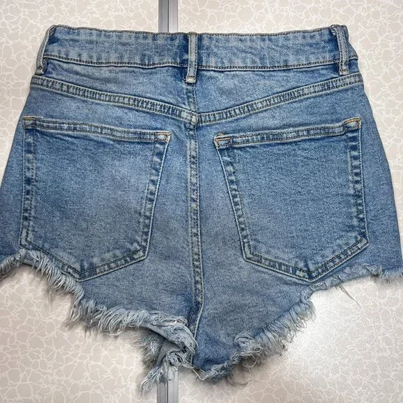 ZARA High Rise Shorts Denim Jean Blue Ripped Size 4 - Picture 2 of 7